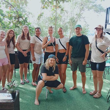 Sweed Dee Seaview Hostel Koh Phi Phi Ngoại thất bức ảnh