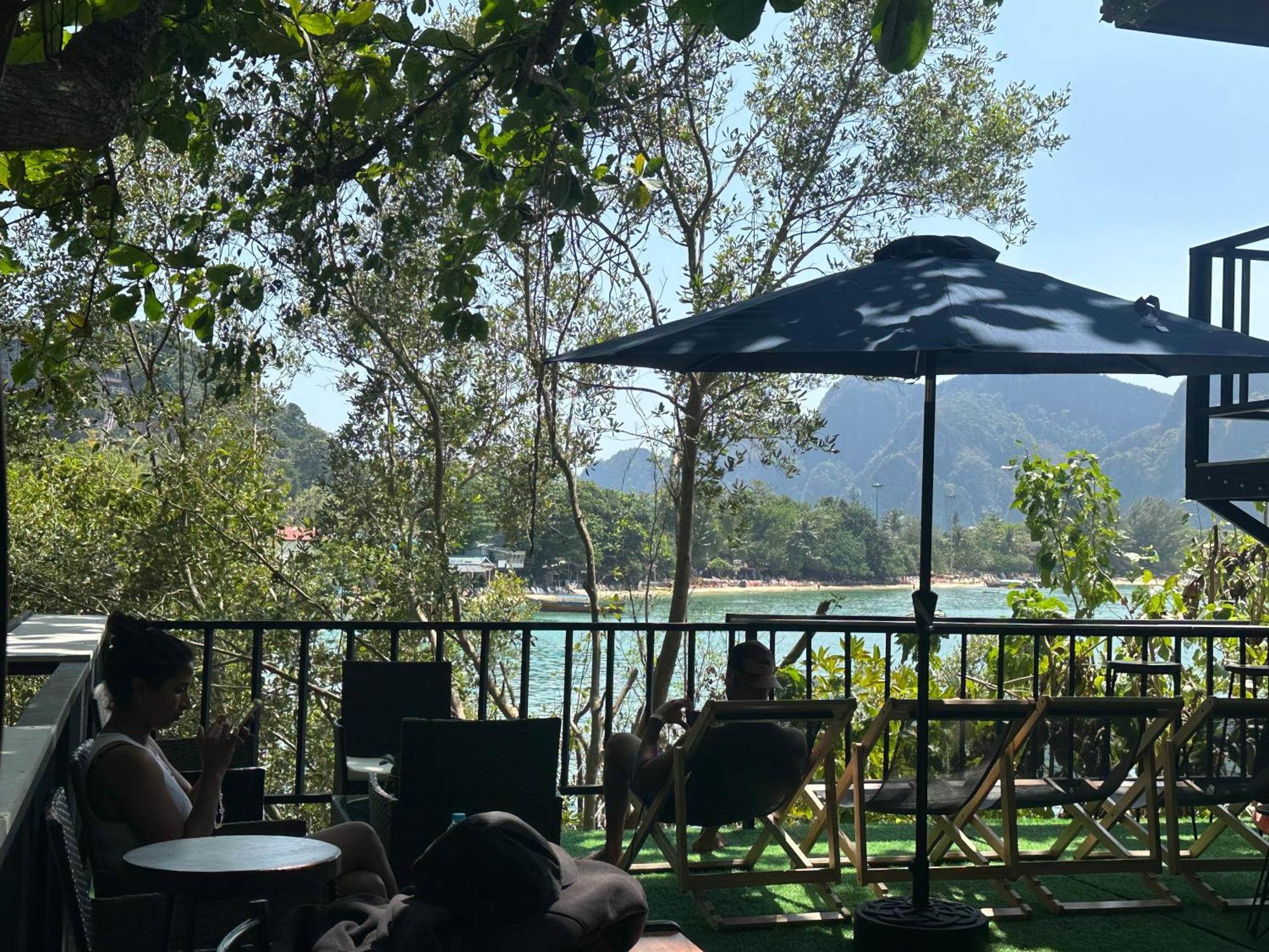 Sweed Dee Seaview Hostel Koh Phi Phi Ngoại thất bức ảnh