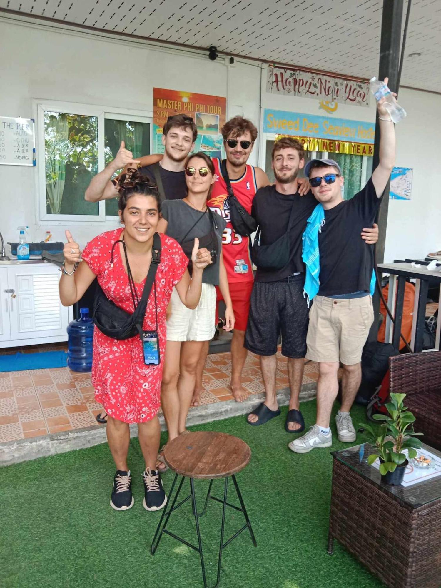 Sweed Dee Seaview Hostel Koh Phi Phi Ngoại thất bức ảnh